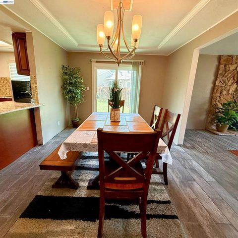 3912 San Juan Dr, Pittsburg, CA 94565
