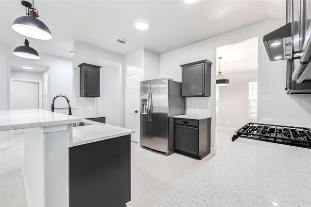 2126 Pickwick Pines Drive, Humble, TX 77396