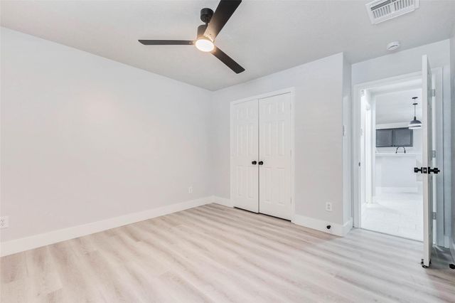 2126 Pickwick Pines Drive, Humble, TX 77396