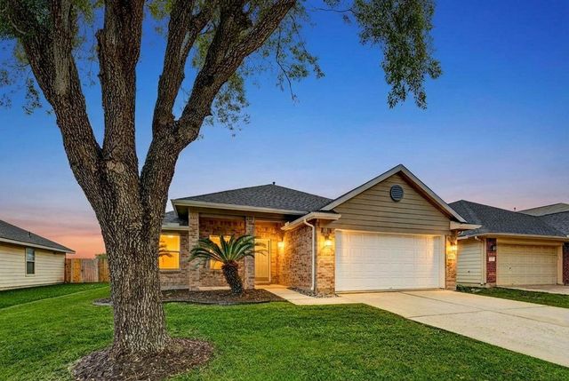 2126 Pickwick Pines Drive, Humble, TX 77396