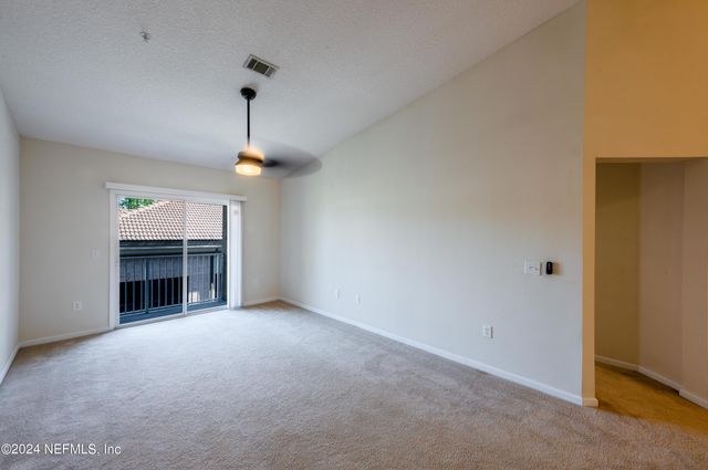 9505 ARMELLE Way 14, Jacksonville, FL 32257