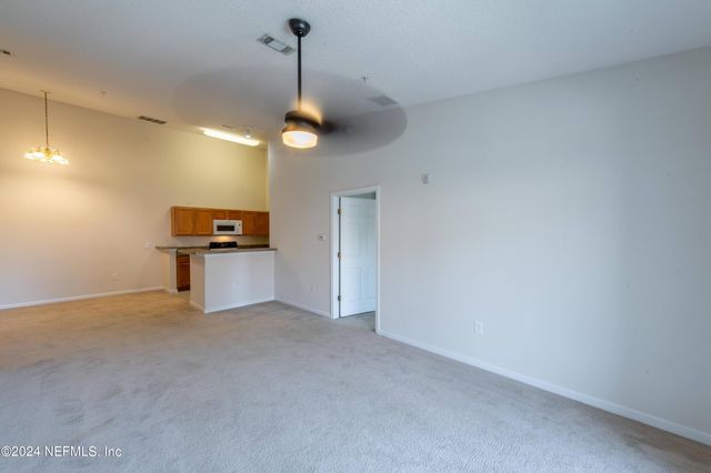 9505 ARMELLE Way 14, Jacksonville, FL 32257