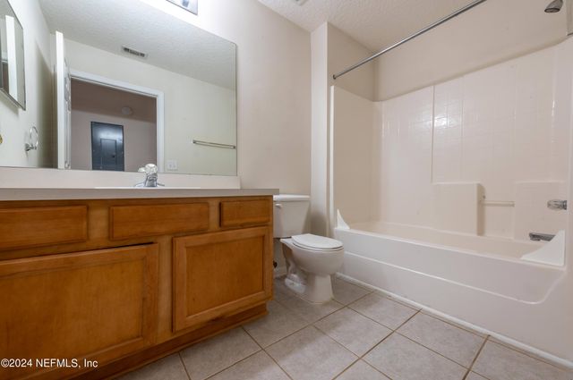 9505 ARMELLE Way 14, Jacksonville, FL 32257