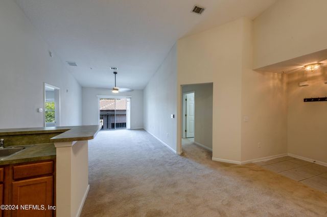 9505 ARMELLE Way 14, Jacksonville, FL 32257