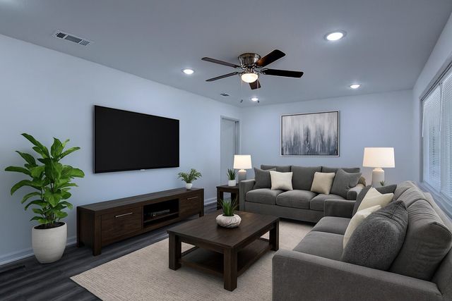 508 Grant Circle, White Settlement, TX 76108