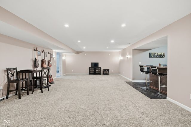 5565 Jutland Drive, Plainfield, IN 46168