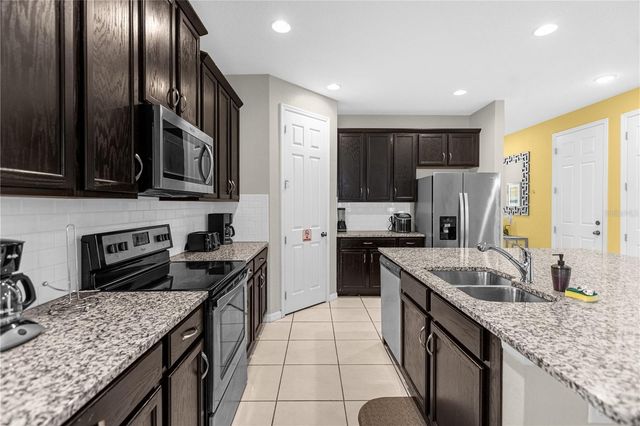 9025 FLAMINGO KEY WAY, Kissimmee, FL 34747