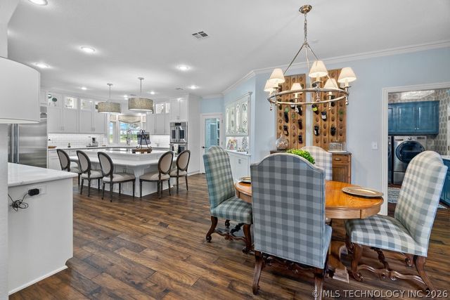 1599 Cardinal Road, Lone Grove, OK 73443