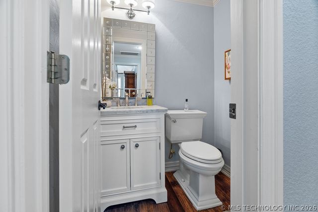 1599 Cardinal Road, Lone Grove, OK 73443