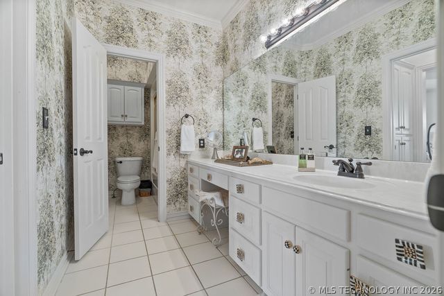 1599 Cardinal Road, Lone Grove, OK 73443