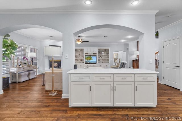 1599 Cardinal Road, Lone Grove, OK 73443