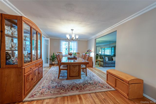23 Hurtin Boulevard, Smithtown, NY 11787