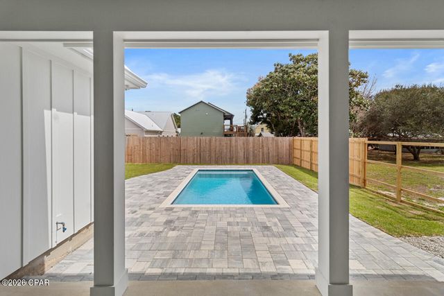 218 16th Street, Panama City Beach, FL 32413