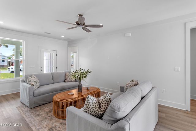 218 16th Street, Panama City Beach, FL 32413