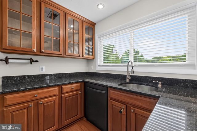 3149 SOUTHFIELD DR, Herndon, VA 20171