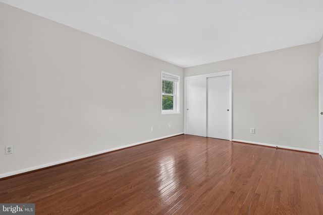 3149 SOUTHFIELD DR, Herndon, VA 20171