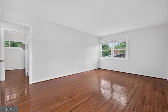 3149 SOUTHFIELD DR, Herndon, VA 20171