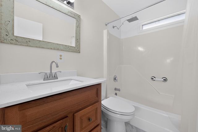 3149 SOUTHFIELD DR, Herndon, VA 20171