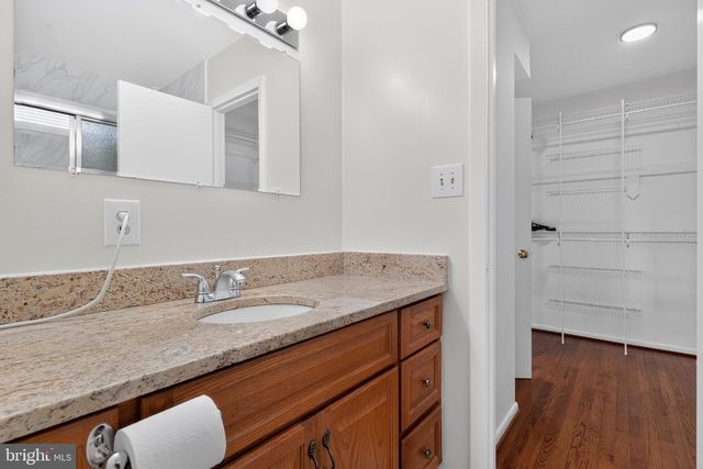 3149 SOUTHFIELD DR, Herndon, VA 20171
