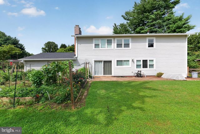 3149 SOUTHFIELD DR, Herndon, VA 20171