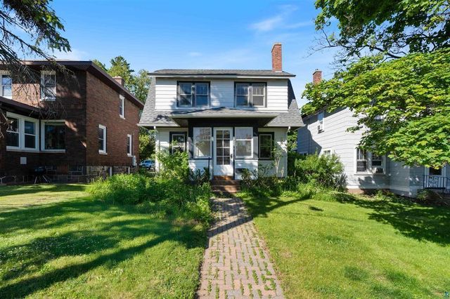 928 N 19th Avenue E, Duluth, MN 55812