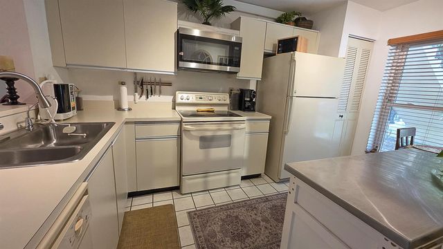 3349 Perimeter Drive, Lake Worth, FL 33467