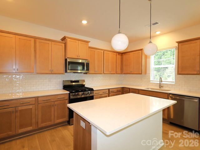 1719 Boulder Ridge Drive, Gastonia, NC 28052