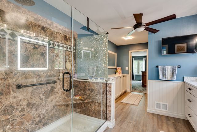 38w337 Dean Street, St. Charles, IL 60175