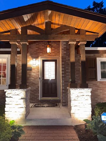 38w337 Dean Street, St. Charles, IL 60175