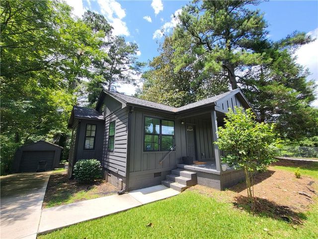 2107 Pinehurst Drive, East Point, GA 30344