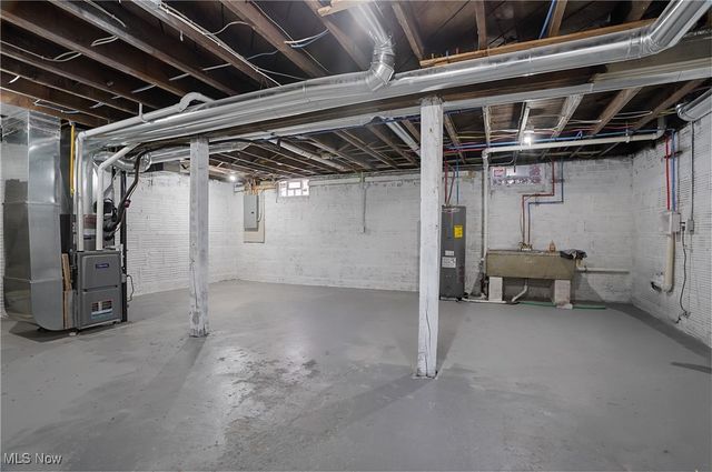 1171 Woodward Avenue, Akron, OH 44310