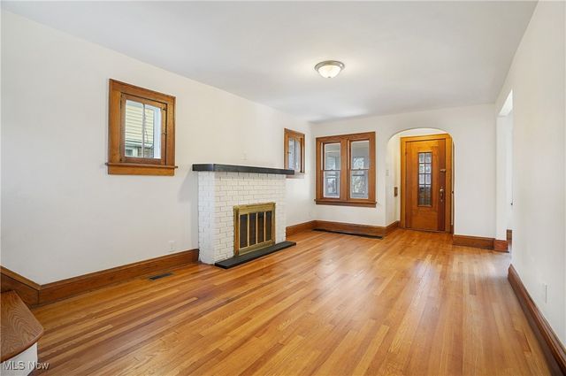 1171 Woodward Avenue, Akron, OH 44310