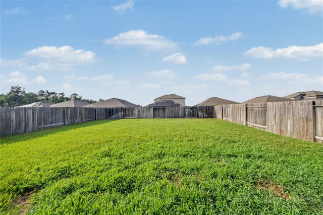 20815 Acorn Valley Drive, New Caney, TX 77357