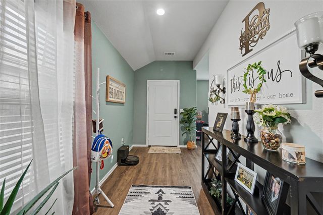 20815 Acorn Valley Drive, New Caney, TX 77357