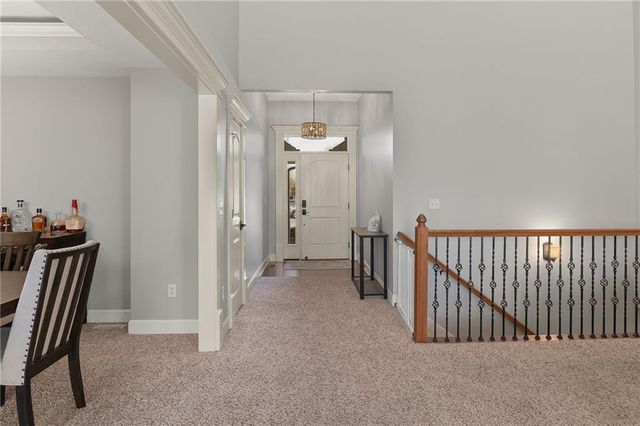 4704 Donnelly Drive, St Joseph, MO 64506