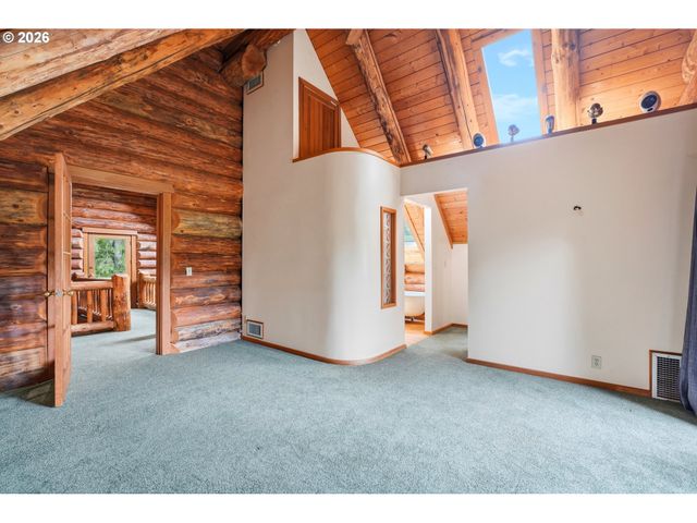 29870 S DHOOGHE Rd, Colton, OR 97017