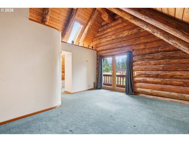 29870 S DHOOGHE Rd, Colton, OR 97017