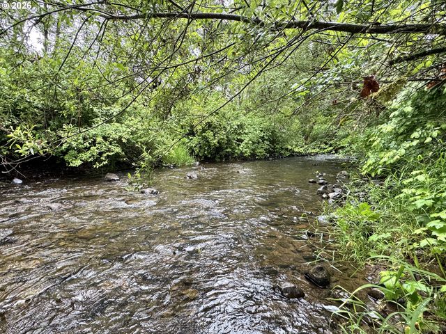 29870 S DHOOGHE Rd, Colton, OR 97017