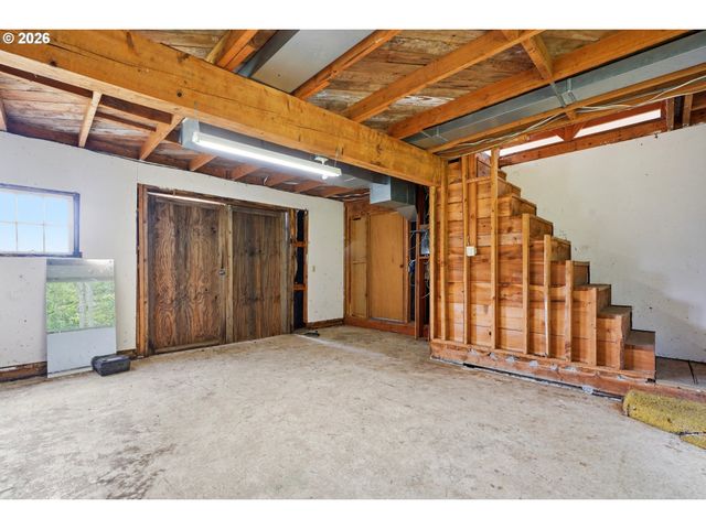 29870 S DHOOGHE Rd, Colton, OR 97017