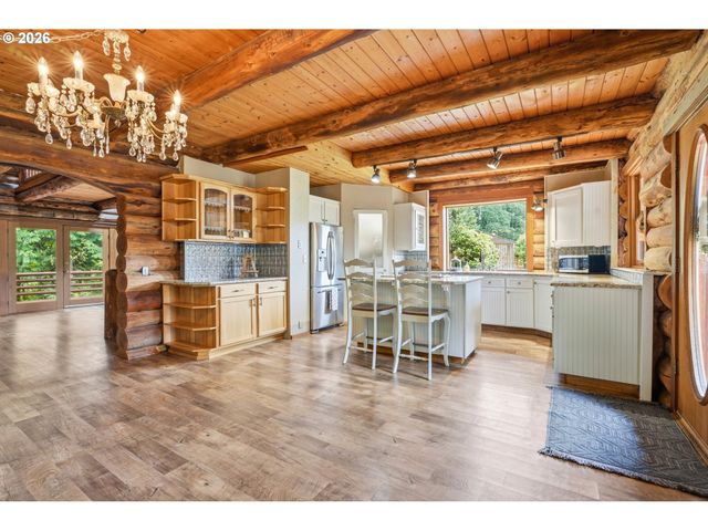 29870 S DHOOGHE Rd, Colton, OR 97017