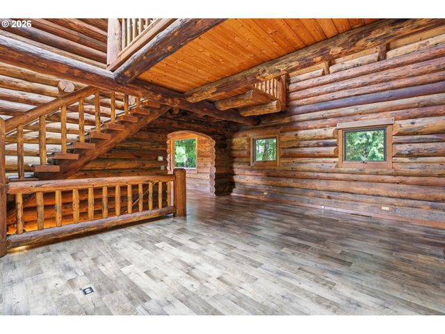 29870 S DHOOGHE Rd, Colton, OR 97017