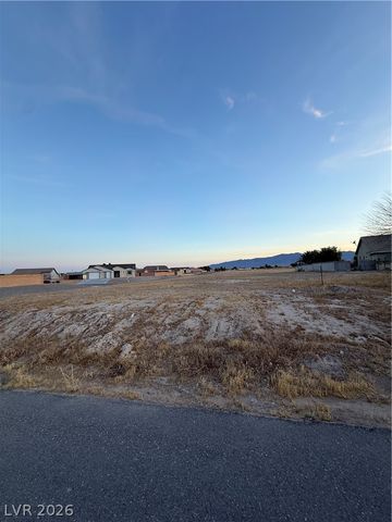 4661 East Sandpiper Court, Pahrump, NV 89061