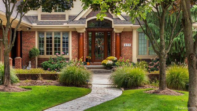 433 John R, Milford, MI 48381