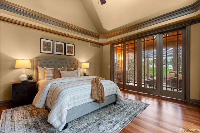 433 John R, Milford, MI 48381