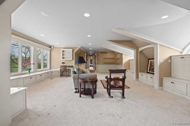 433 John R, Milford, MI 48381