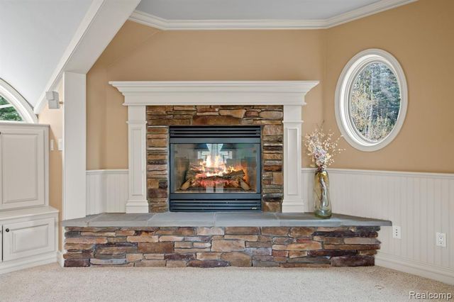 433 John R, Milford, MI 48381