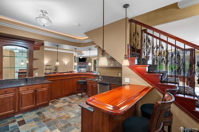 433 John R, Milford, MI 48381