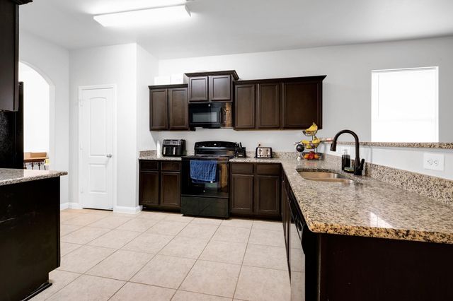 139 Alamo Way, Venus, TX 76084