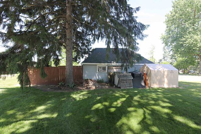 401 S Main Street, Chesaning, MI 48616