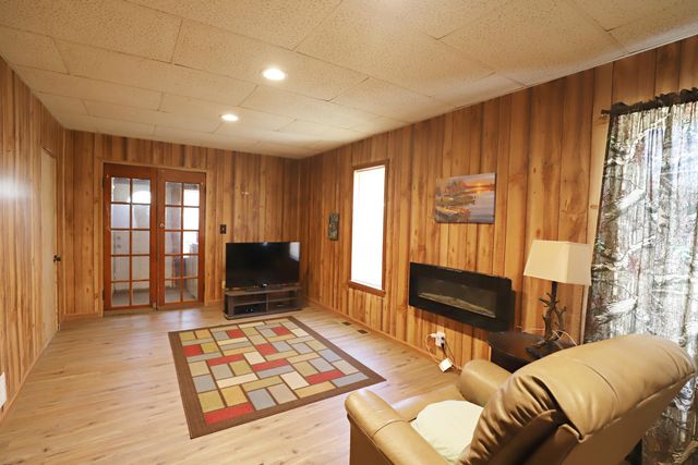 401 S Main Street, Chesaning, MI 48616